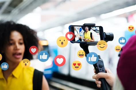 social media platforms with live streaming